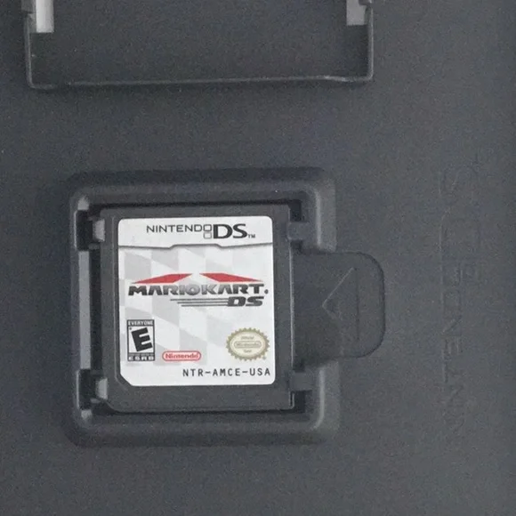 Mario Kart Nintendo DS Game - Picture 14 of 15